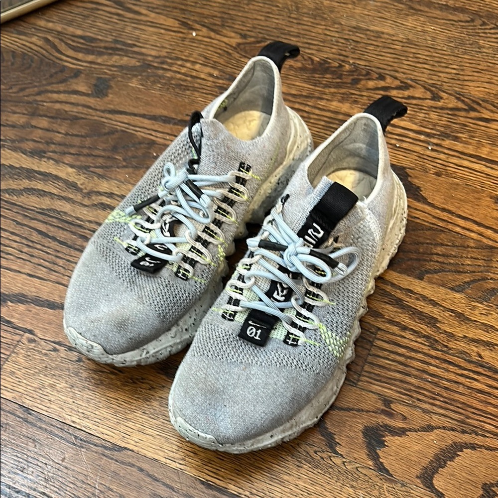 Nike Lunar Gray Athletic Men's Shoes Size 9